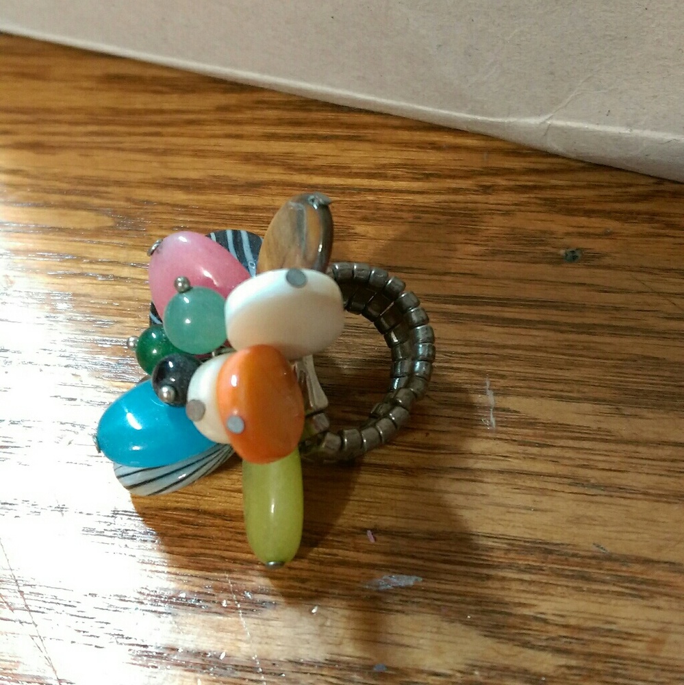 Ring - Picture 2 of 2